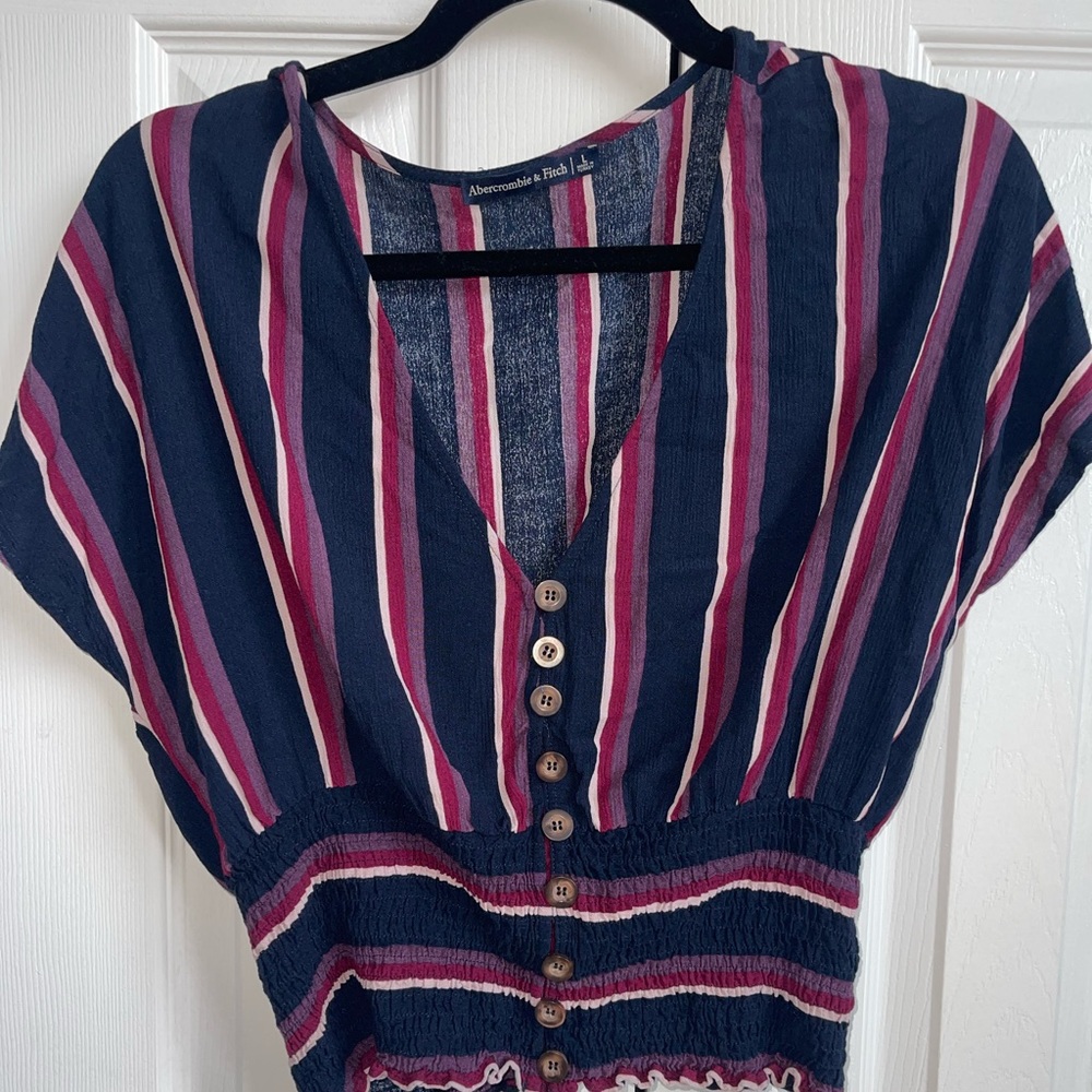 Abercrombie and Fitch Top